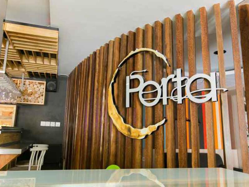 Life Puri Hotel Surabaya Gubeng Exteriér fotografie