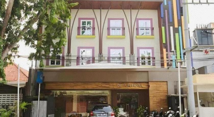 Life Puri Hotel Surabaya Gubeng Exteriér fotografie